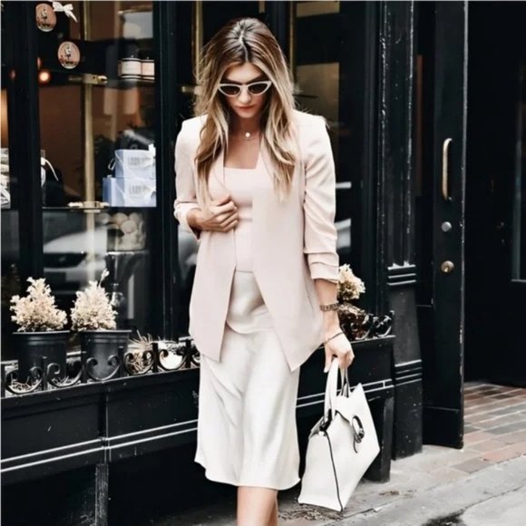 Aritzia Black Plaid Blazer - Picture 12 of 16